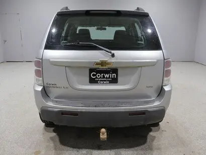 2006 Chevrolet Equinox LS AWD photo 3
