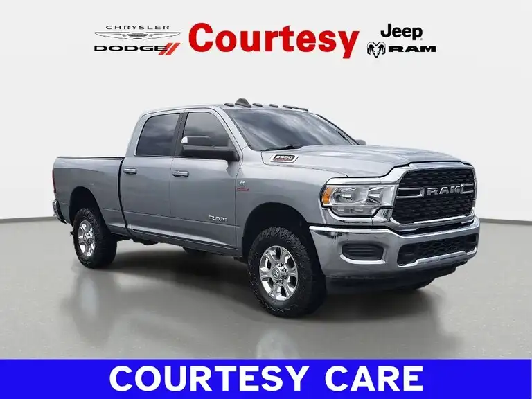2022 RAM 2500 Big Horn 4WD Crew Cab SWB's photo