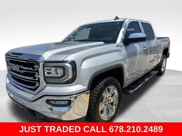 2018 GMC Sierra 4WD Crew Cab Short Box SLT photo 1