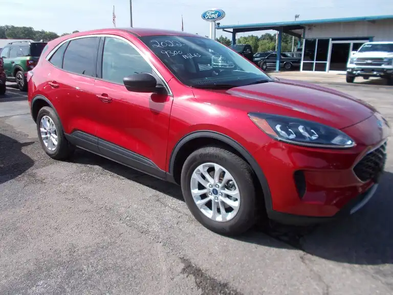 2022 Ford Escape SE AWD's photo