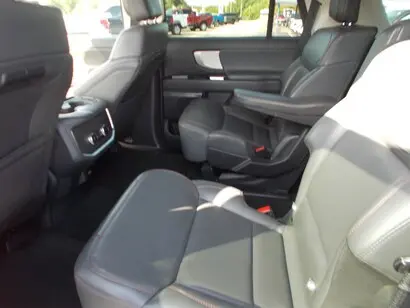 2025 Ford Expedition Active 4x4 photo 5