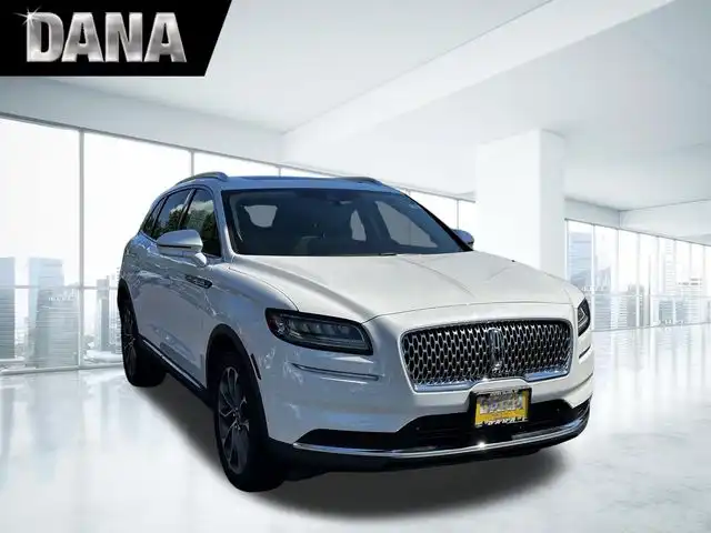 2023 Lincoln Nautilus Reserve AWD's photo