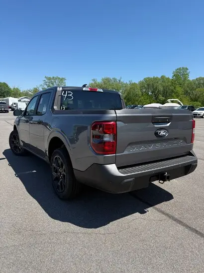 2026 Ford Maverick XLT AWD photo 2