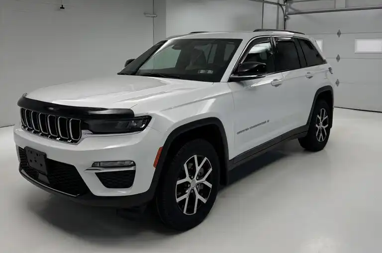 2025 Jeep Grand Cherokee Limited 4x4's photo