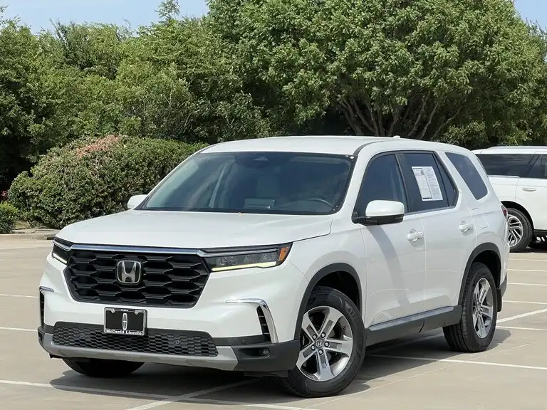 2023 Honda Pilot EX-L 8-Occupant AWD's photo