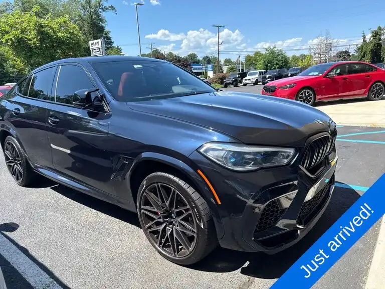 2021 BMW X6 M Base's photo