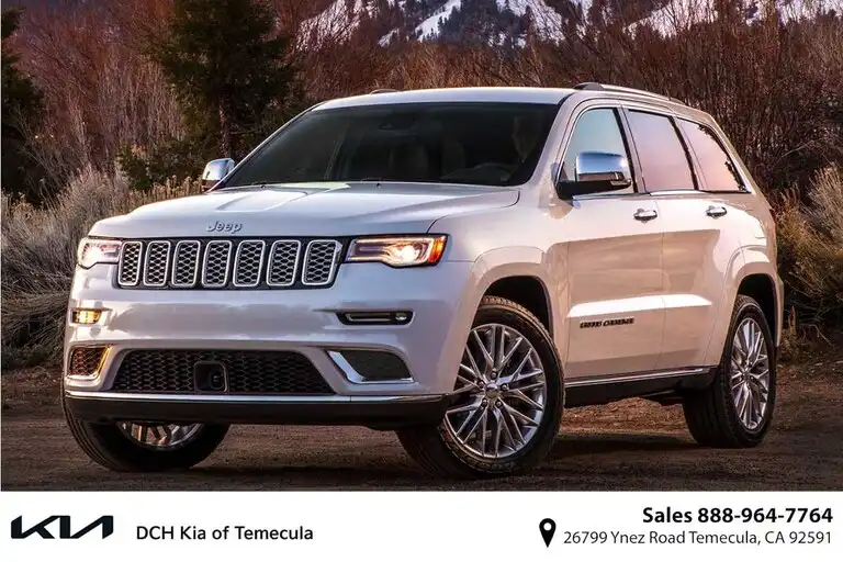 2019 Jeep Grand Cherokee Altitude's photo