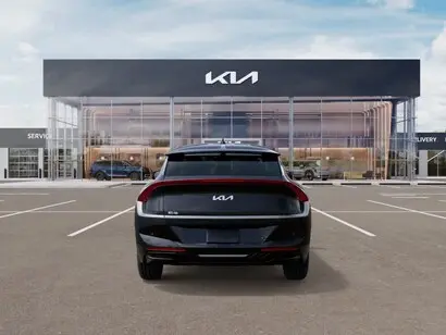 2026 Kia EV6 Wind photo 5
