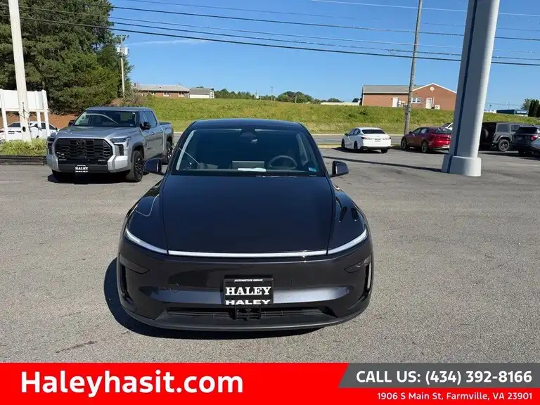 2026 Tesla Model Y's photo