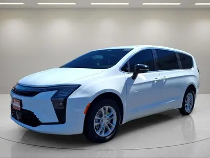 2027 Chrysler Pacifica Select AWD photo 3