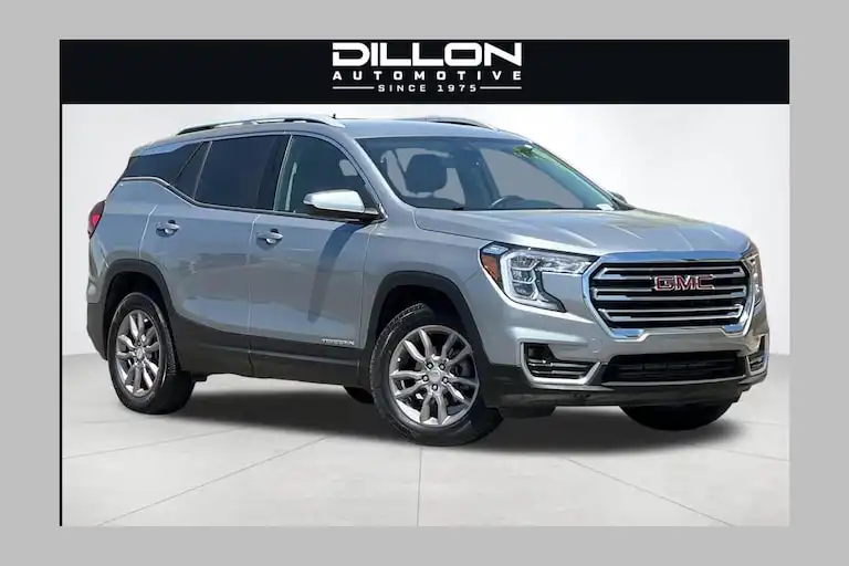 2024 GMC Terrain SLT AWD's photo