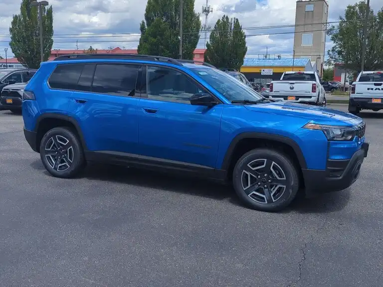 2026 Jeep Cherokee Limited HEV 4X4's photo