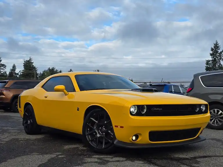 2017 Dodge Challenger Scat Pack Shaker 392's photo