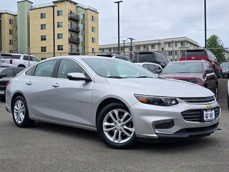 2017 Chevrolet Malibu 1LT's photo