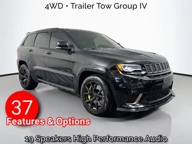 2021 Jeep Grand Cherokee Trackhawk's photo