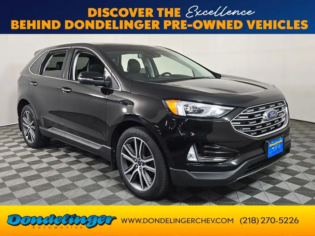2019 Ford Edge Titanium AWD photo 1