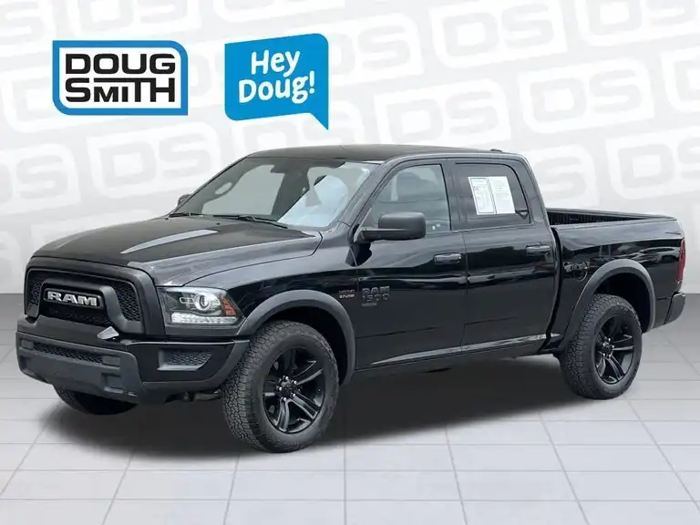 2021 RAM 1500 Classic Warlock 4WD Crew Cab 5'7's photo