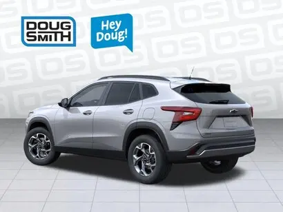 2026 Chevrolet Trax LT photo 3