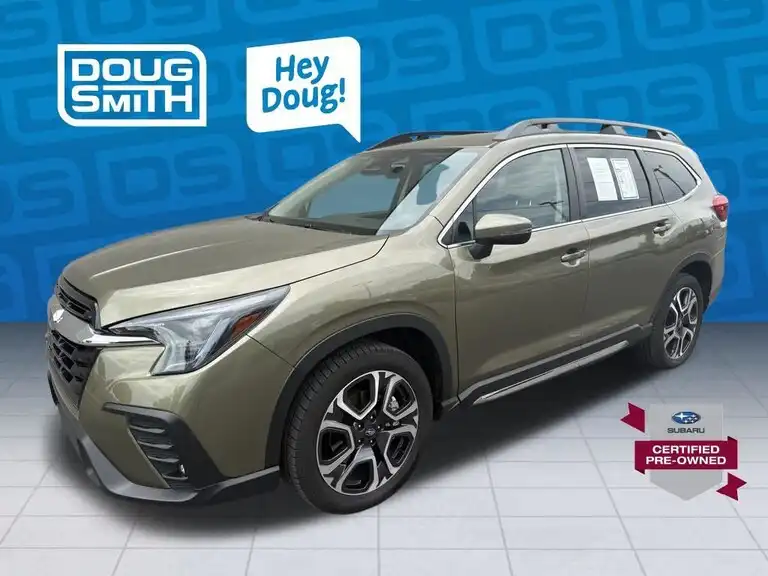 2023 Subaru Ascent Limited 7 Passenger's photo