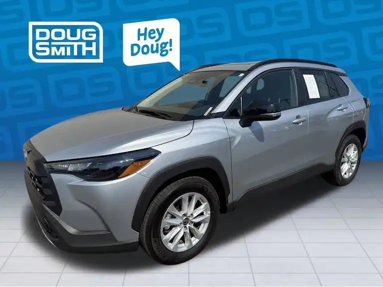 2026 Toyota Corolla Cross LE AWD's photo