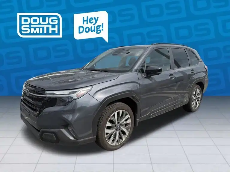 2025 Subaru Forester Touring's photo