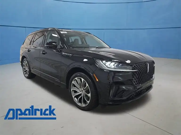 2026 Lincoln Aviator Premiere AWD's photo