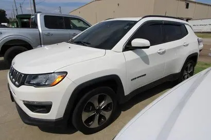 2017 Jeep Compass Latitude photo 5