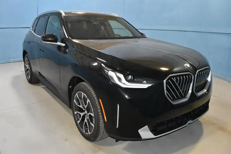 2026 BMW X3 30 XDRIVE's photo