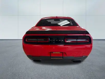 2016 Dodge Challenger SRT Hellcat photo 3