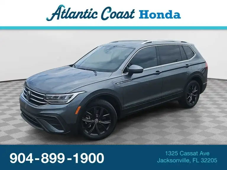 2024 Volkswagen Tiguan 2.0T SE's photo
