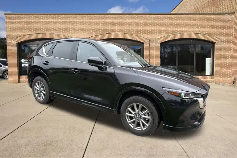 2025 Mazda CX-5 S Select Package Auto AWD's photo