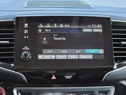 2022 Honda Pilot Elite AWD photo 5