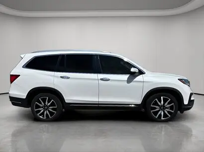 2022 Honda Pilot Elite AWD photo 2