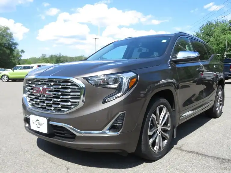 2019 GMC Terrain Denali FWD's photo