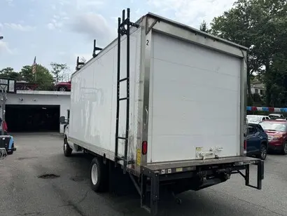 2021 Ford E-Series undefined photo 4
