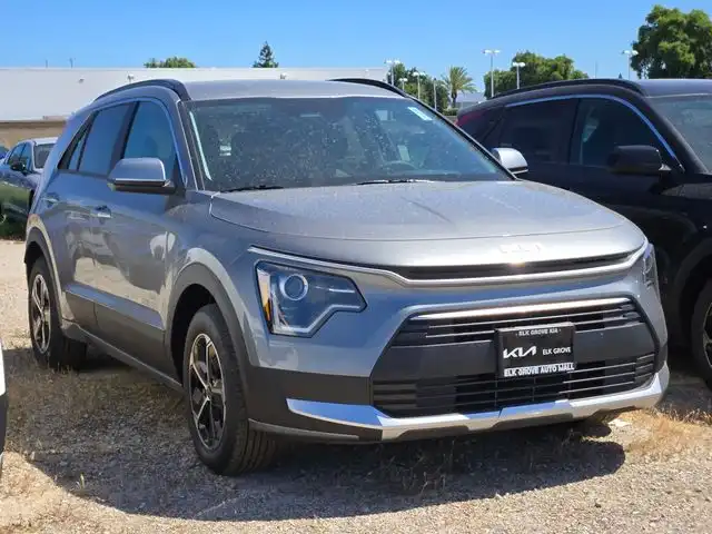 2026 Kia Niro Hybrid LX's photo