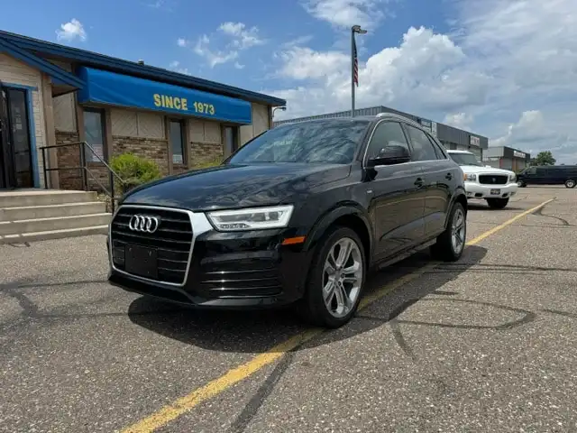 2016 Audi Q3 2.0T quattro tiptronic Prestige's photo