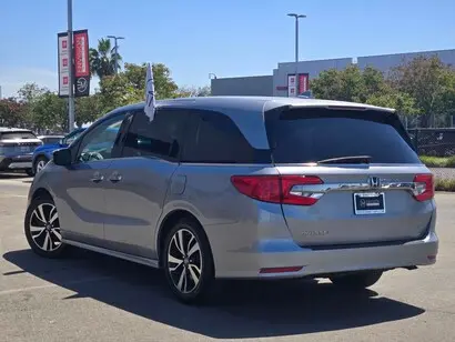 2020 Honda Odyssey Elite photo 5