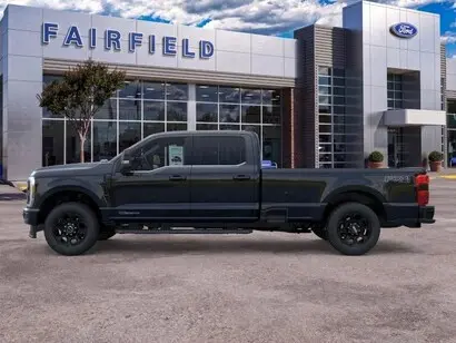 2026 Ford F-350 Lariat 4WD Crew Cab SRW 8' Box photo 3