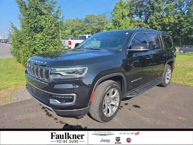 2022 Jeep Wagoneer Series II 4WD's photo