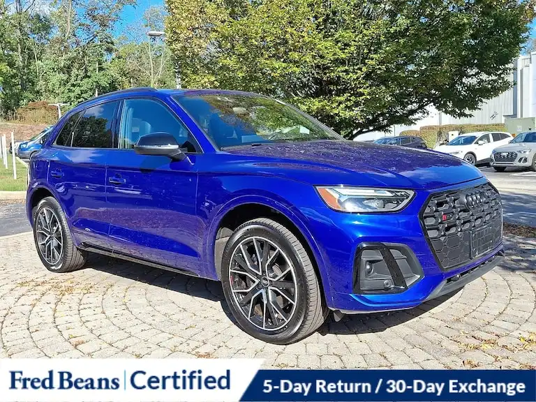 2022 Audi SQ5 Premium Plus's photo