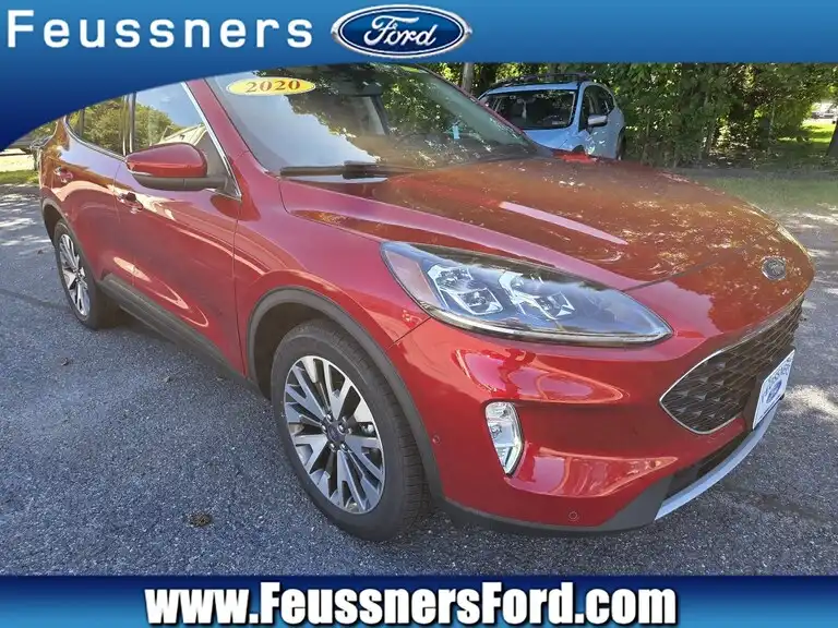 2020 Ford Escape Hybrid Titanium AWD's photo