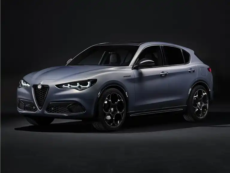 2024 Alfa Romeo Stelvio Competizione AWD's photo
