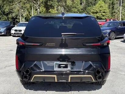 2023 BMW XM Base photo 4