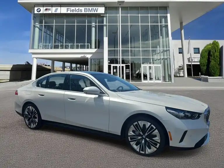 2026 BMW 5 Series 540i xDrive Sedan's photo
