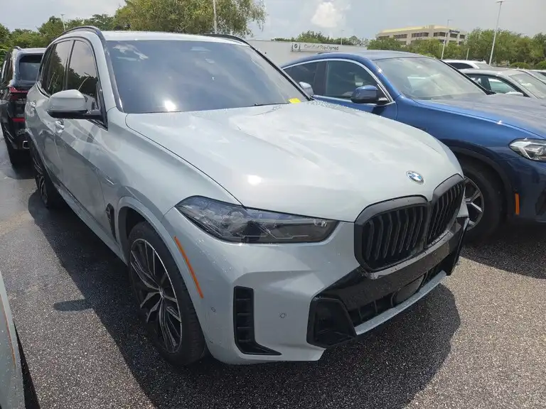 2024 BMW X5 xDrive40i's photo