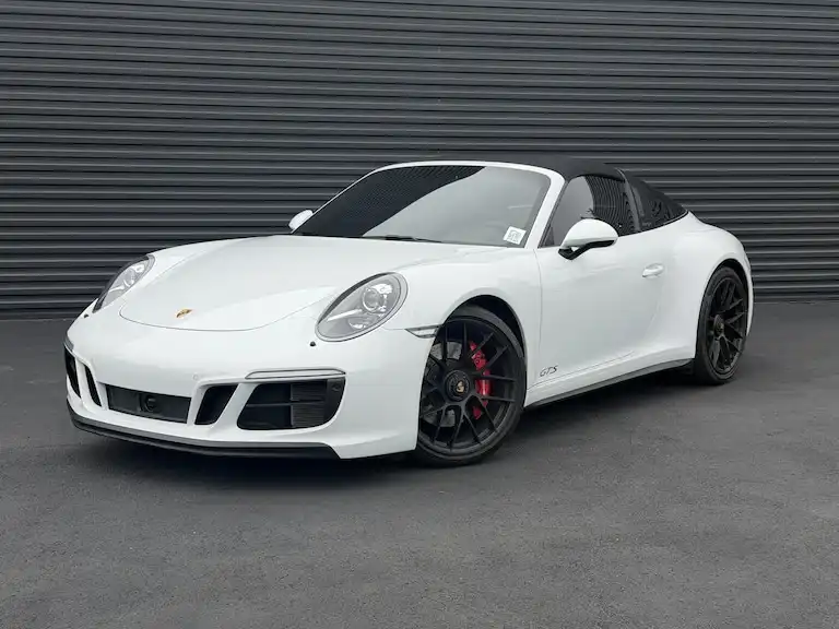 2018 Porsche 911 Targa 4 GTS's photo