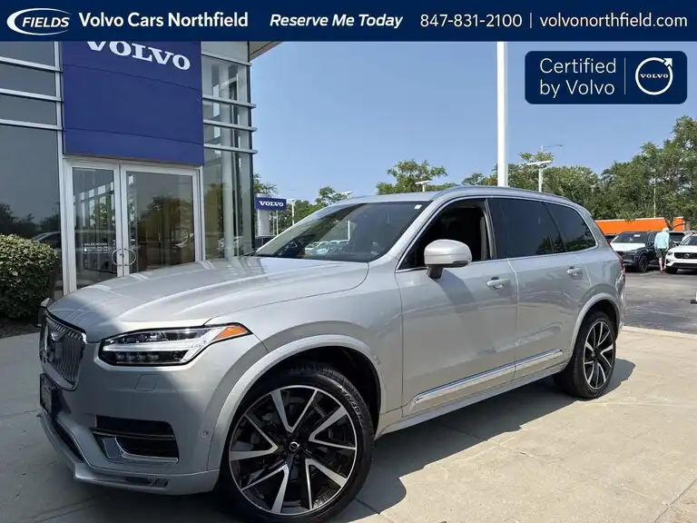 2023 Volvo XC90 B5 Plus 4WD's photo