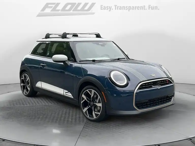 2026 MINI Hardtop Cooper S's photo