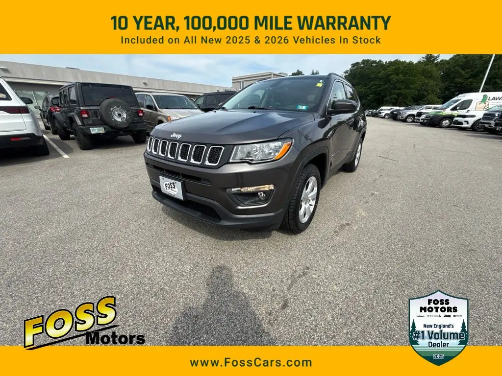 2021 Jeep Compass Latitude 4X4 photo 1